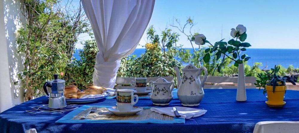 Marina Del Marchese Beach Resort Botricello Eksteriør billede