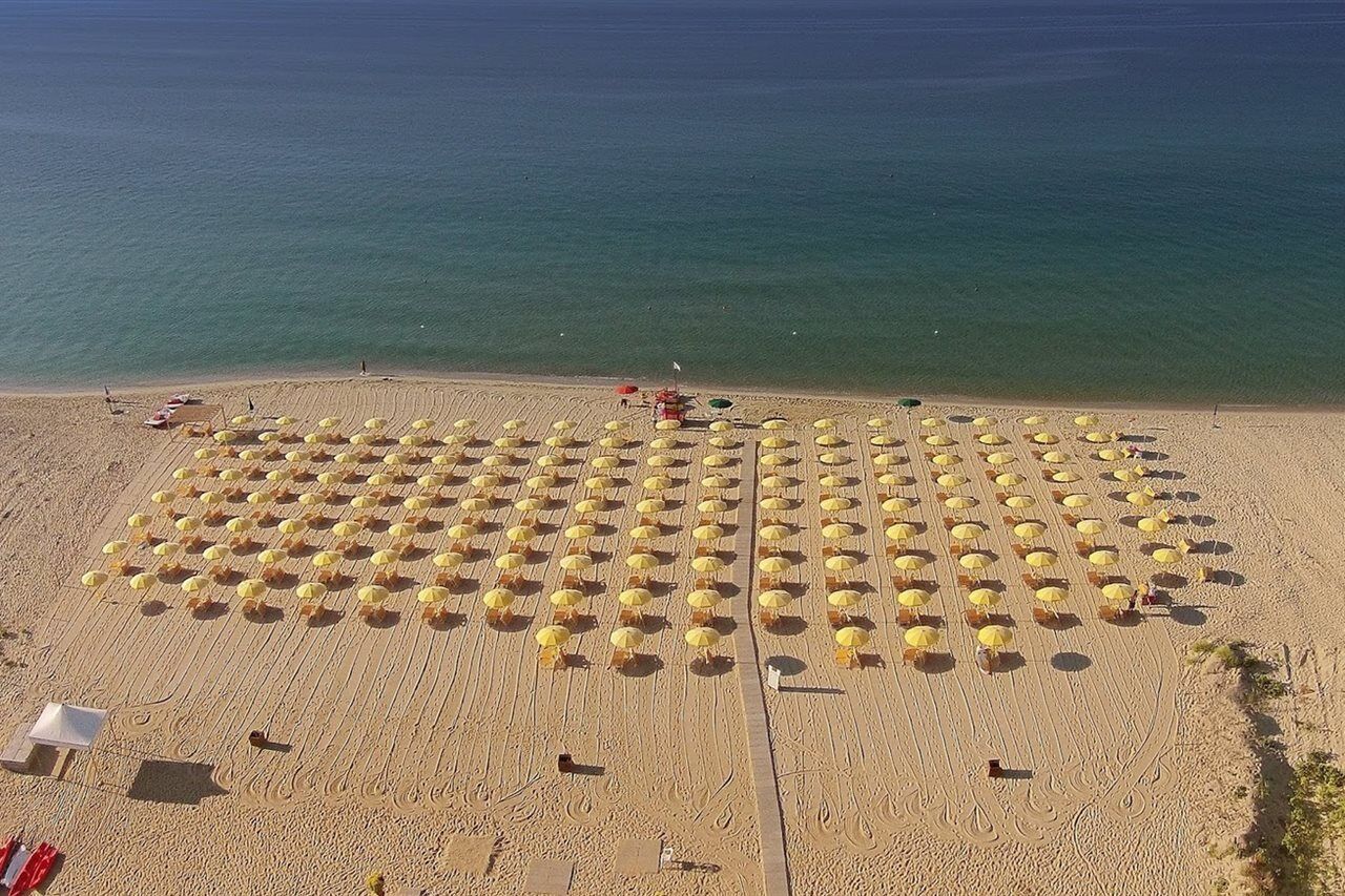 Marina Del Marchese Beach Resort Botricello Eksteriør billede